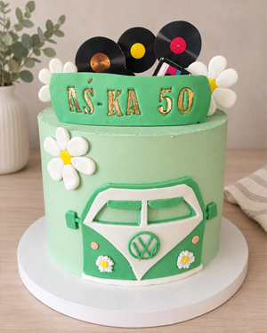 Tort z VW T2 ogórkiem