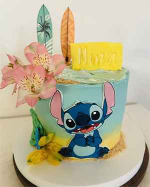 Tort Stitch z kwiatem