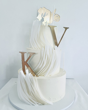 Tort weselny z motocyklem